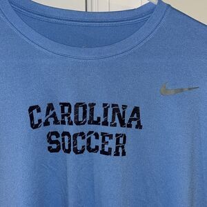 New Nike Dri-Fit North Carolina Tarheels soccer team T tee shirt L athletic fit